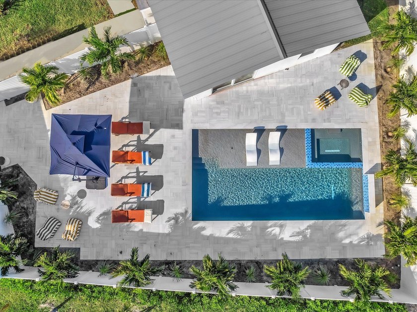 Welcome to this exceptional newly renovated modern luxury - photo 4