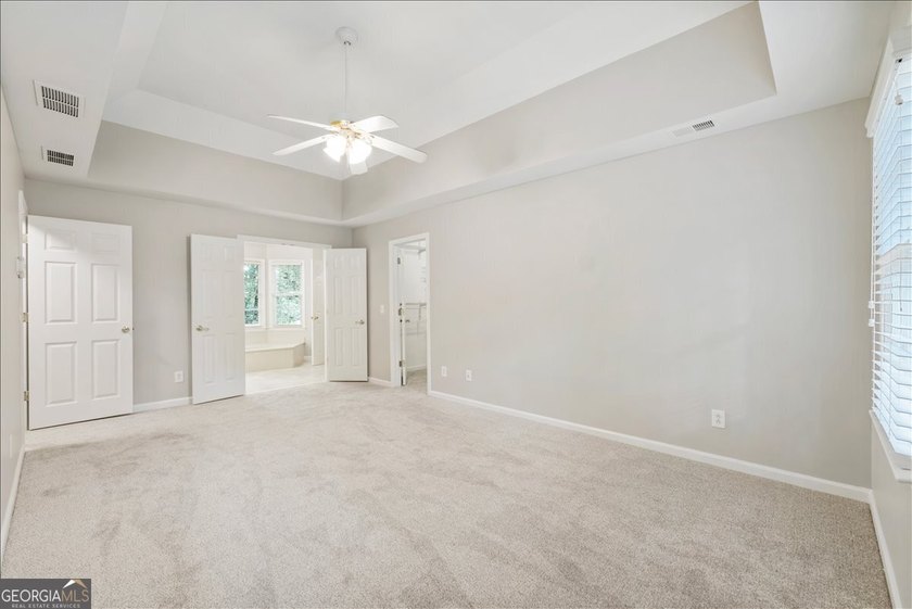 Traditional brick home on a lovely wooded lot near the best of - photo 35