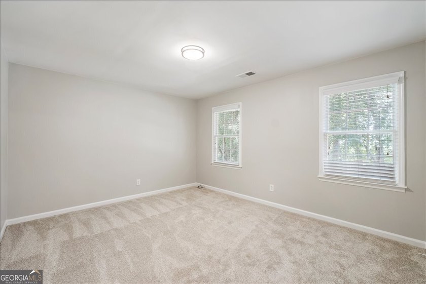 Traditional brick home on a lovely wooded lot near the best of - photo 50