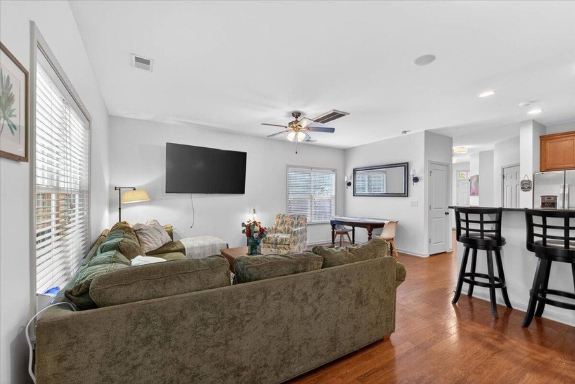 Nestled among mature trees on Johns Island, 1804 Towne Street - photo 7