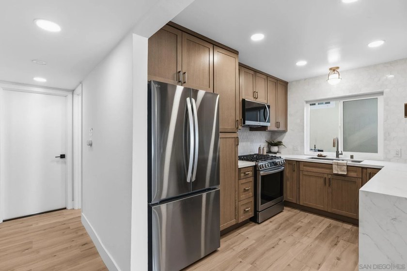 Incredible Value! Price reduced 7/15/26! Two beautifully - photo 6