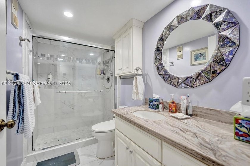 Spacious &amp; rarely available SUPERIOR model in the highly - photo 11