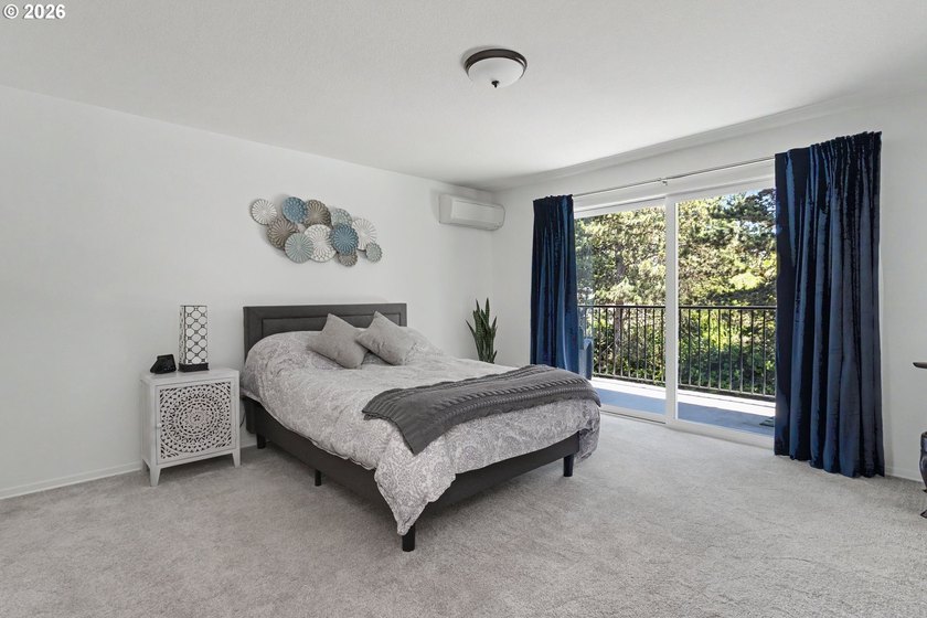 Hard-to-find single-level condo living in one of Lake Oswego's - photo 15