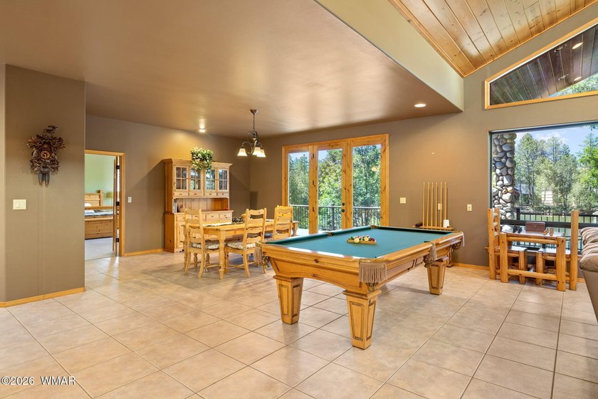 Wake up to breathtaking furnished waterfront views from this - photo 17