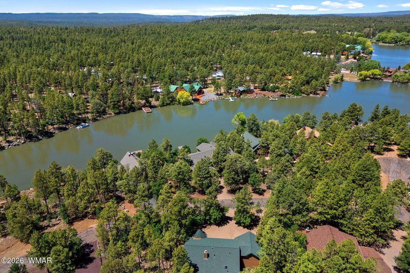 Wake up to breathtaking furnished waterfront views from this - photo 44