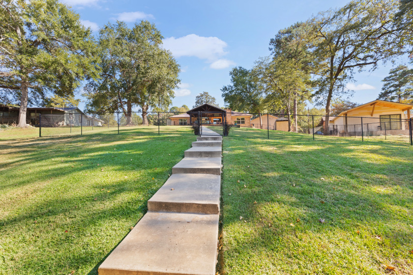Perfect blend of elevated lake view, privacy &amp; nature SOLD - photo 24
