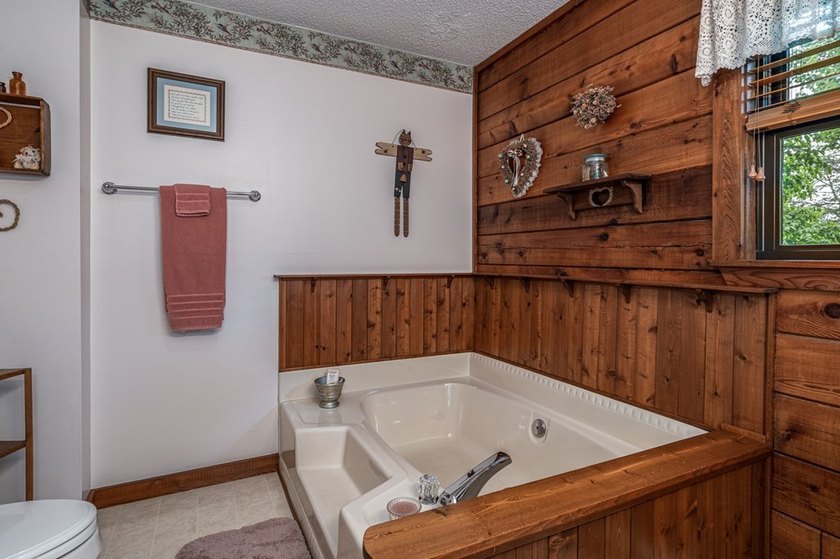 Authentic log cabin charm including Hiwassee River frontage - photo 17