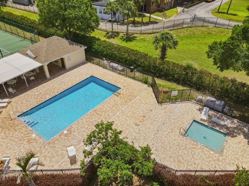 Palm City living at its finest in coveted Palm Pointe! Rarely - photo 41