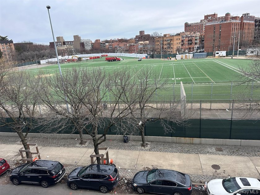 Apartment for sale in Unit, Northern Blvd, Flushing (all-brick - photo 13
