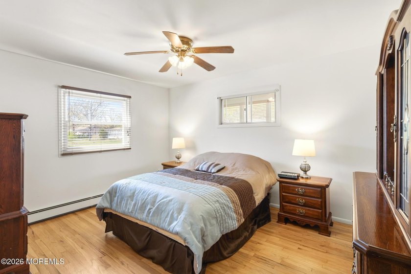 Charming 2-bedroom, 1-bath home in the Cedar Glen community! - photo 12