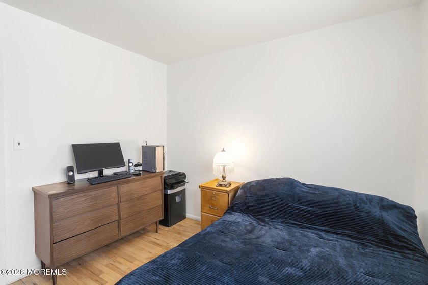 Charming 2-bedroom, 1-bath home in the Cedar Glen community! - photo 18