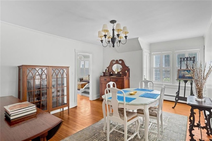 The Edward Jones House is a circa 1850's quintessential Newport - photo 7