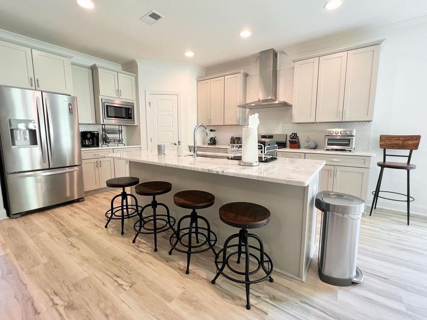 Why wait to build your own short-term rental business when this - photo 14