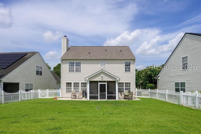 Welcome Home to this beautifully updated 4BR/2.5BA home in - photo 21