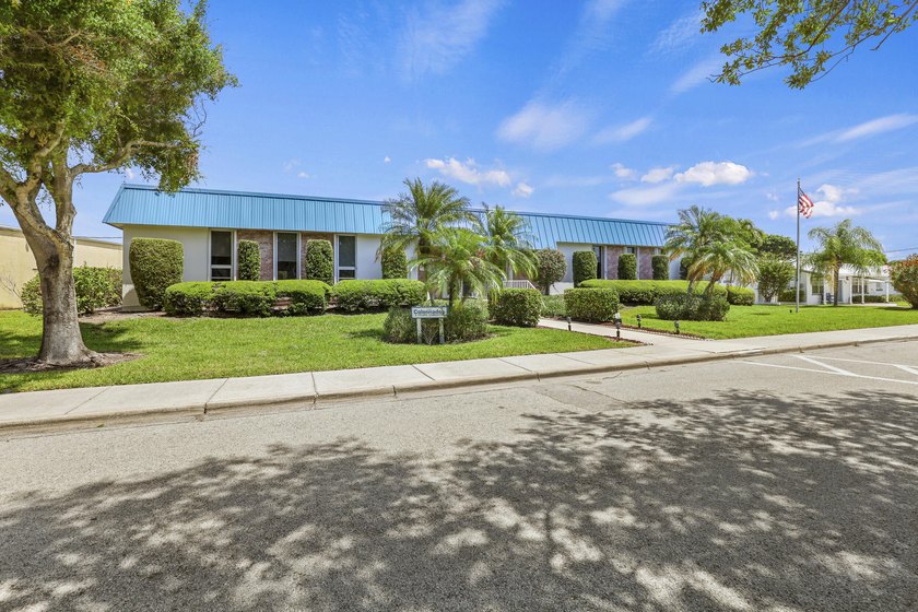 Welcome to the 55+ community of the Colonnades. Exceptional - photo 21
