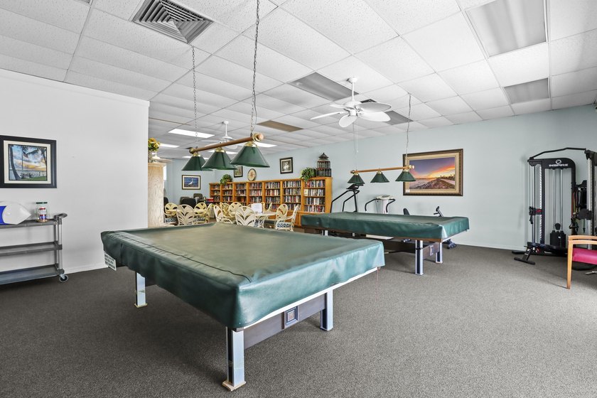 Welcome to the 55+ community of the Colonnades. Exceptional - photo 23