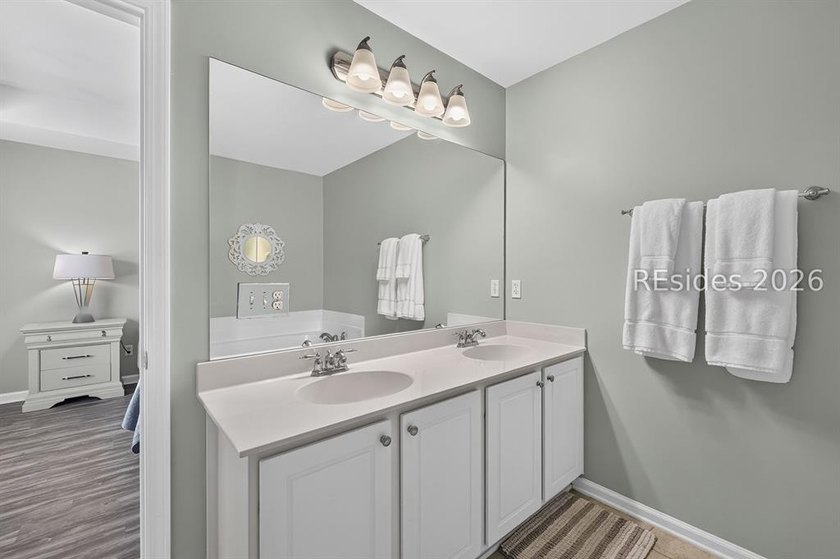 Welcome Home to this beautifully updated 4BR/2.5BA home in - photo 40