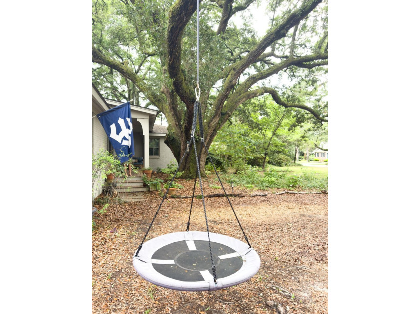 Located in the heart of The Groves--one of Mount Pleasant's most - photo 6
