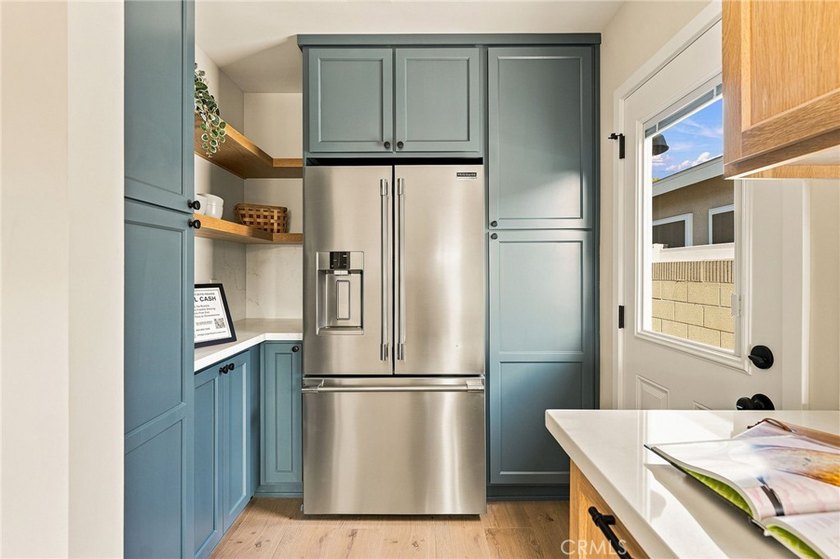 ***PRO PHOTOS COMING SOON*** Beautifully RENOVATED 3-bedroom - photo 12