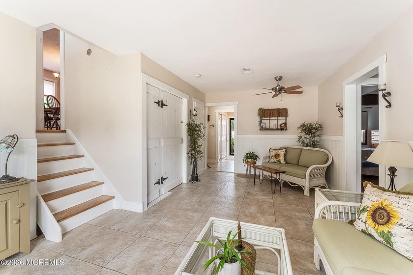 Coming Soon! Welcome to this beautifully maintained 4-bedroom - photo 10