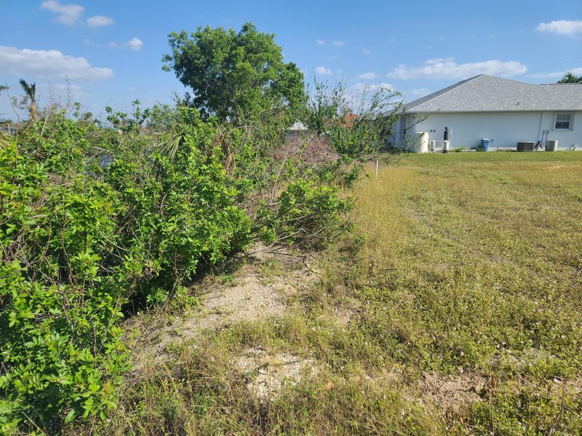 This property has a lot size of 10628 sqft. 0.24 Acres Wide - photo 12