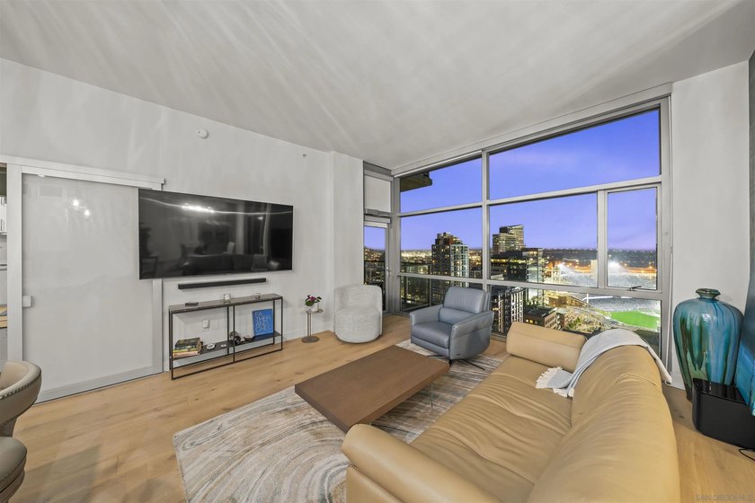 Experience elevated living from the 23rd floor of The Mark in - photo 3