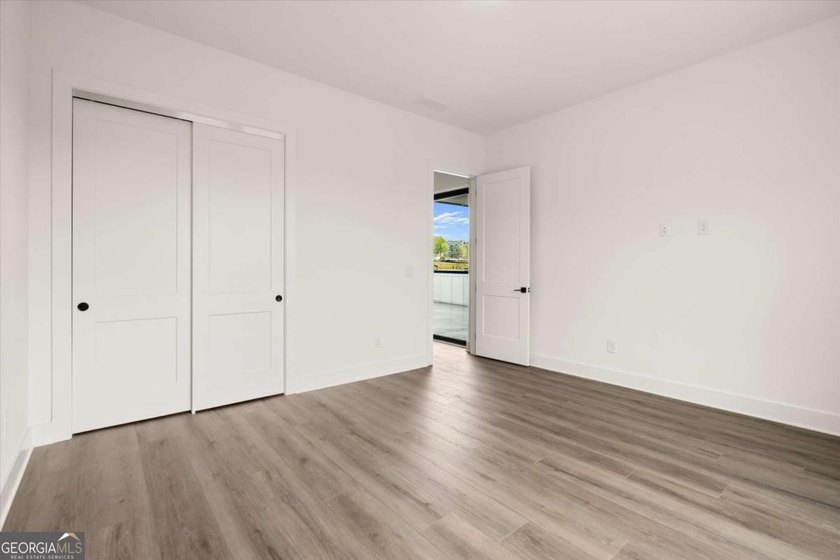 The Emery Contemporary offers luxury, flexibility, and - photo 41