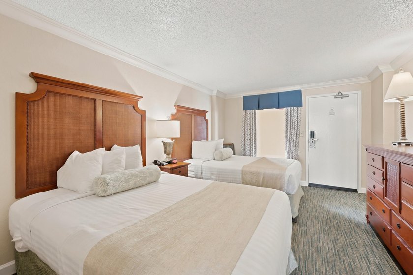 Top-Floor Oceanfront Condo in the Heart of Myrtle Beach | Proven - photo 6