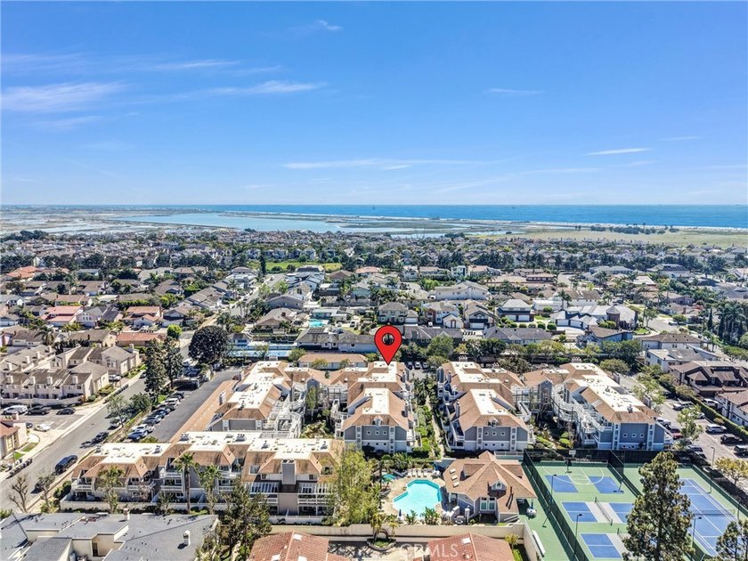 Exceptional end unit 3 bedroom, no one above you, tranquil - photo 44