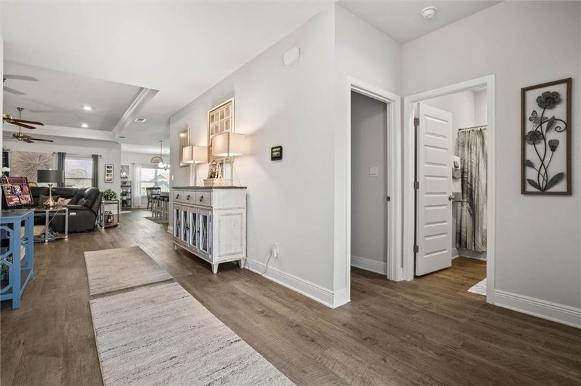 Move-in ready and priced to sell! This beautiful Hawthorne Plan - photo 21
