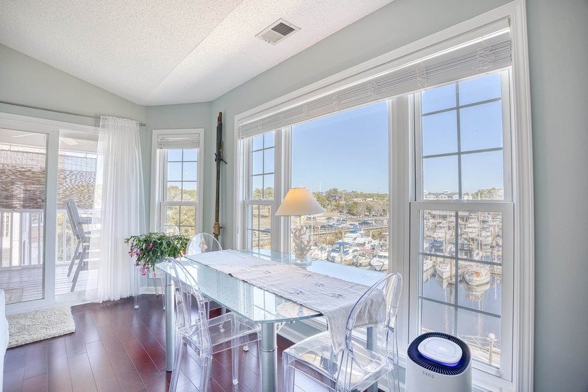 Gorgeous Marina views from this updated 2-bedroom, 2 bath END - photo 7