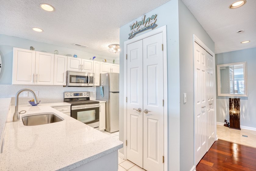 Gorgeous Marina views from this updated 2-bedroom, 2 bath END - photo 10