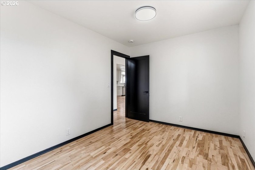 Discover the perfect blend of privacy, versatility, and Columbia - photo 17