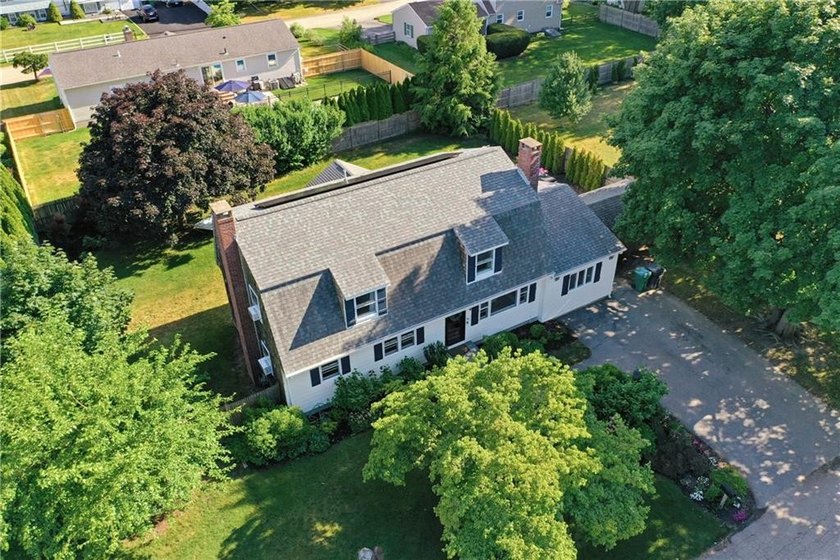 A new lifestyle awaits you at 46 Netop Drive located along - photo 4