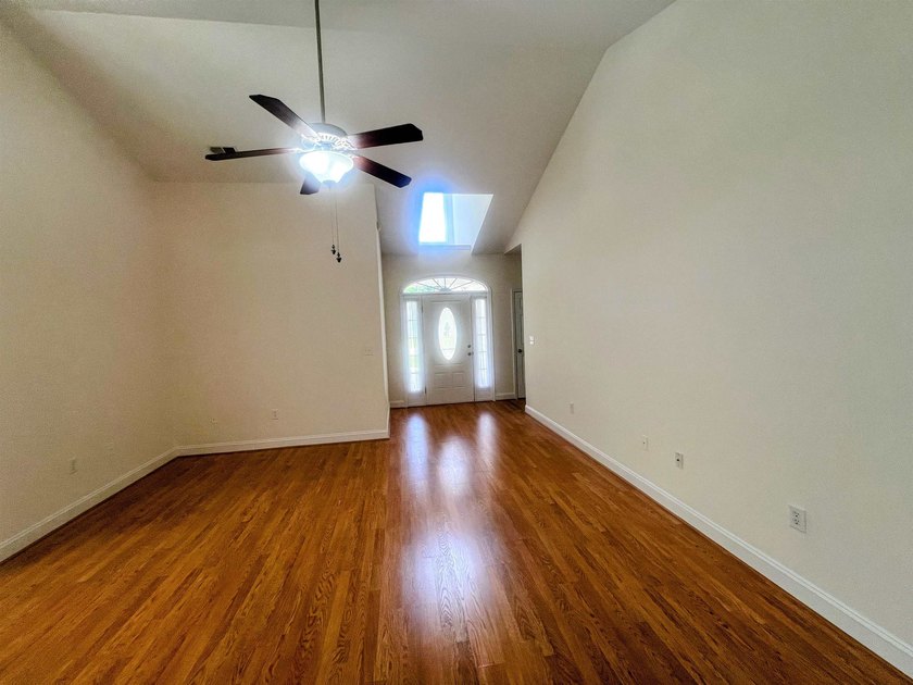 This home has a very inviting open floor plan and a breakfast - photo 7