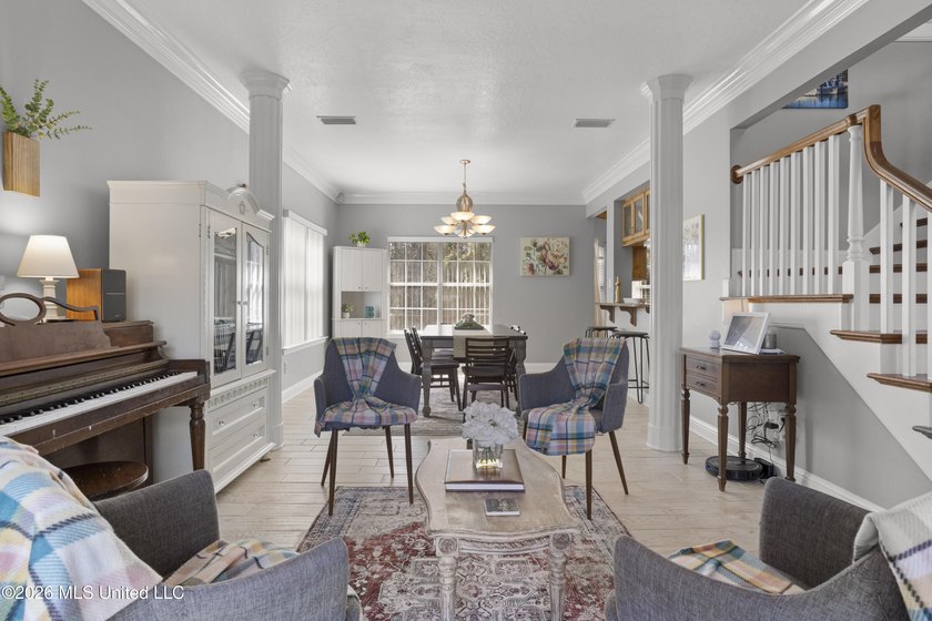 Don't miss out! Take advantage! Beautifully designed home in - photo 14
