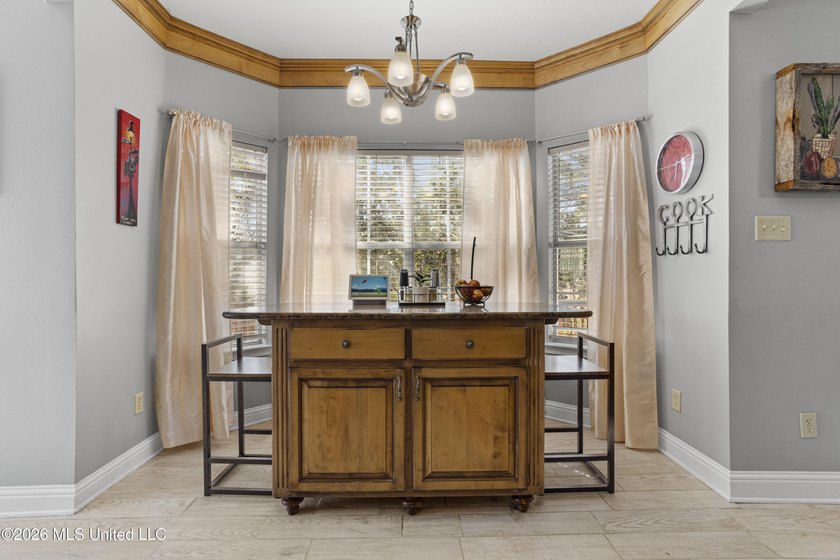Don't miss out! Take advantage! Beautifully designed home in - photo 25