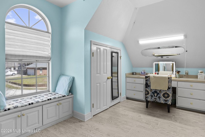 Don't miss out! Take advantage! Beautifully designed home in - photo 45