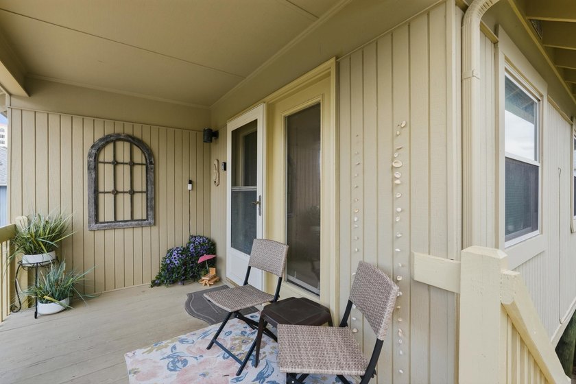 Beautiful raised Beach Home, only 2 blocks from the Beach! This - photo 4