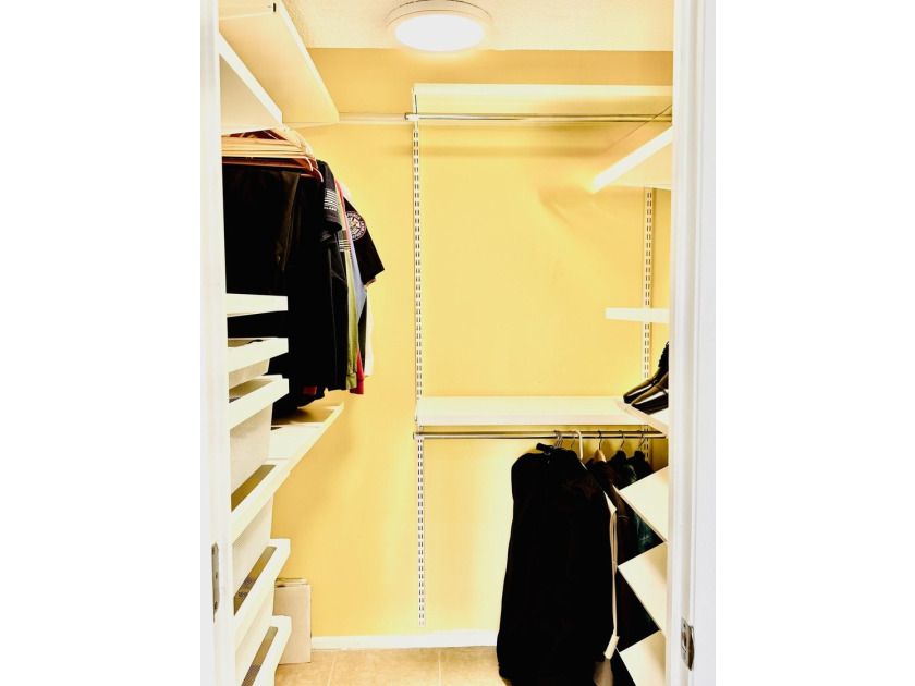 Priced Right! Cash it out with this turnkey 4th floor Highrise - photo 12
