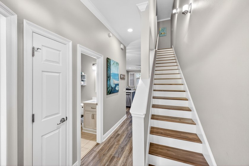 Tucked inside the private, quiet enclave of Vantage Pointe, this - photo 14