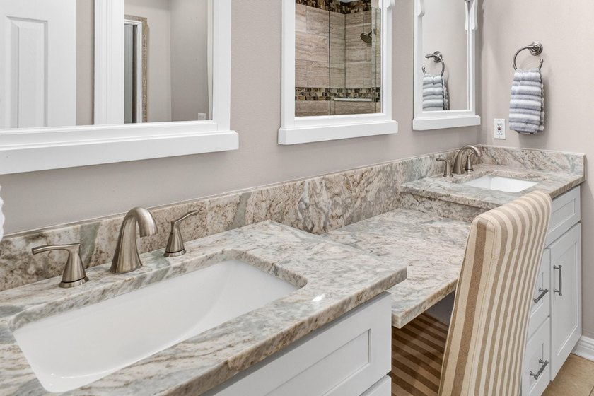 Tucked inside the private, quiet enclave of Vantage Pointe, this - photo 18