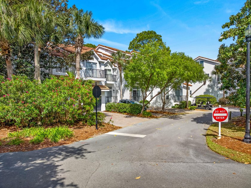 Tucked inside the private, quiet enclave of Vantage Pointe, this - photo 27