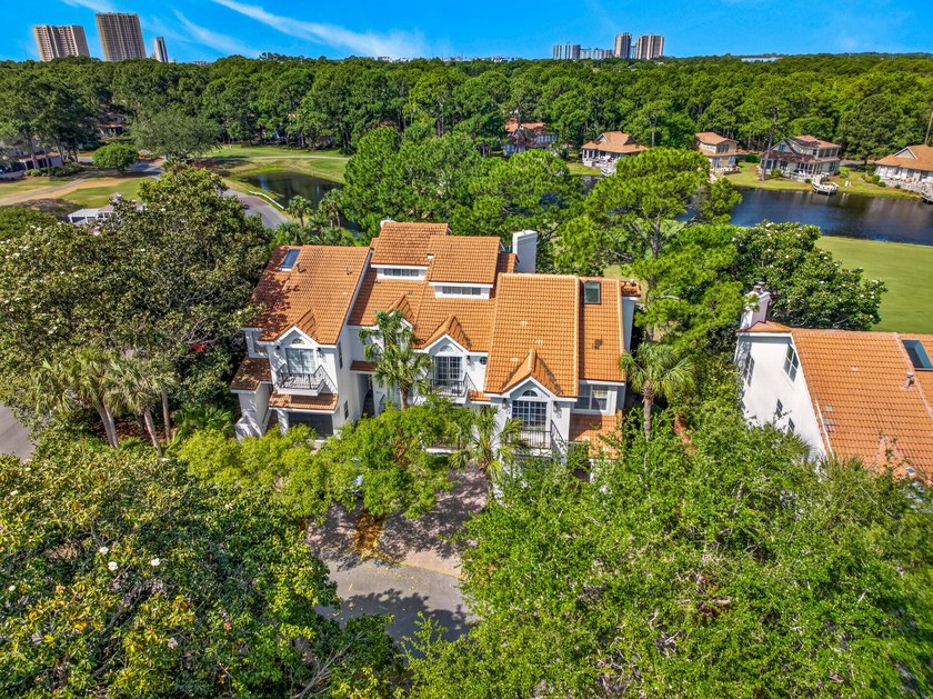 Tucked inside the private, quiet enclave of Vantage Pointe, this - photo 28