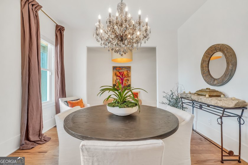 A True Designer Showplace in Arbor Springs! Thoughtfully - photo 11