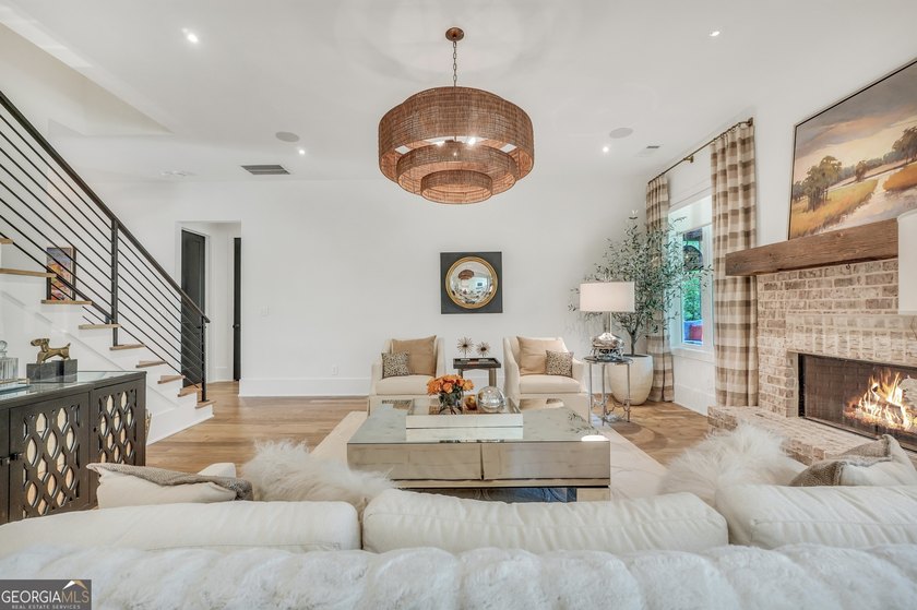 A True Designer Showplace in Arbor Springs! Thoughtfully - photo 15