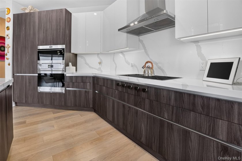 One of the most unique luxury condos at The Residences at Glen - photo 20
