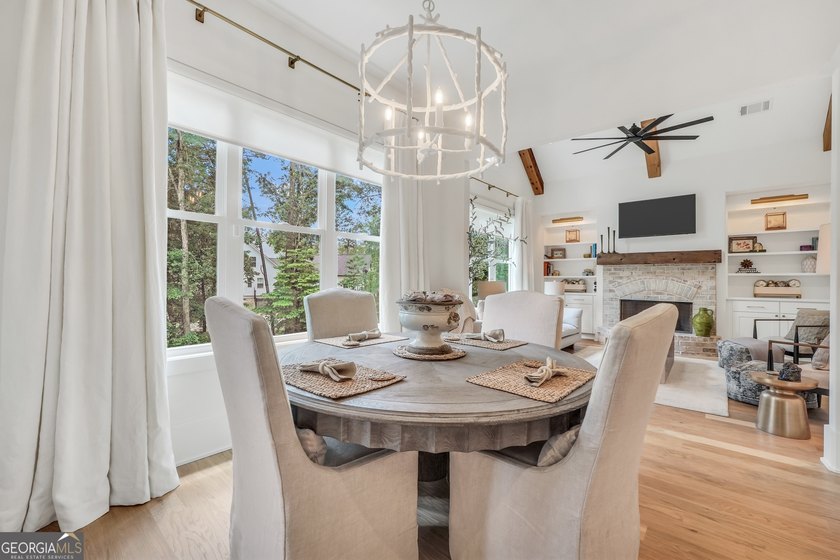 A True Designer Showplace in Arbor Springs! Thoughtfully - photo 26