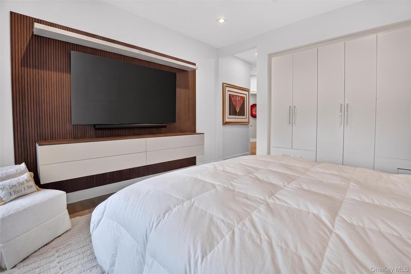 One of the most unique luxury condos at The Residences at Glen - photo 29