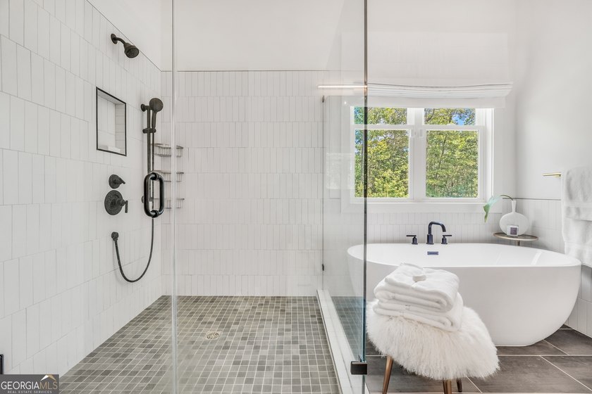 A True Designer Showplace in Arbor Springs! Thoughtfully - photo 44